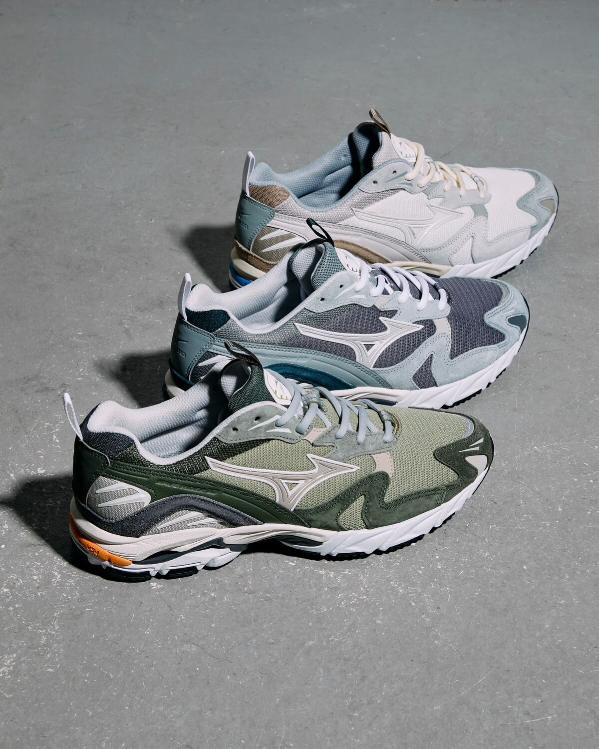 Mizuno SportStyle Wave Rider 10 Premium