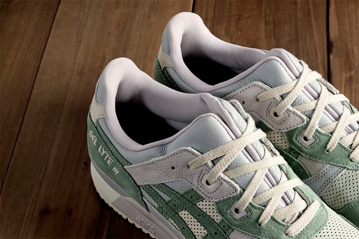 ASICS SportStyle - Gel-Lyte III - "Kodo Pack" - Light Sage/Slate Grey - 1201A582-020