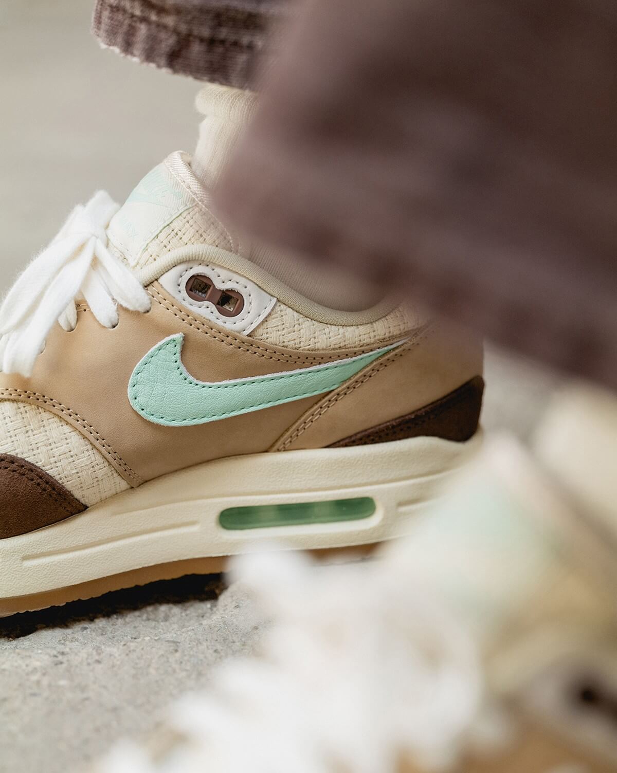 Nike Air Max 1 Premium Crepe "Hemp" - medium brown/mint foam/mushroom muslin - FD5088-200