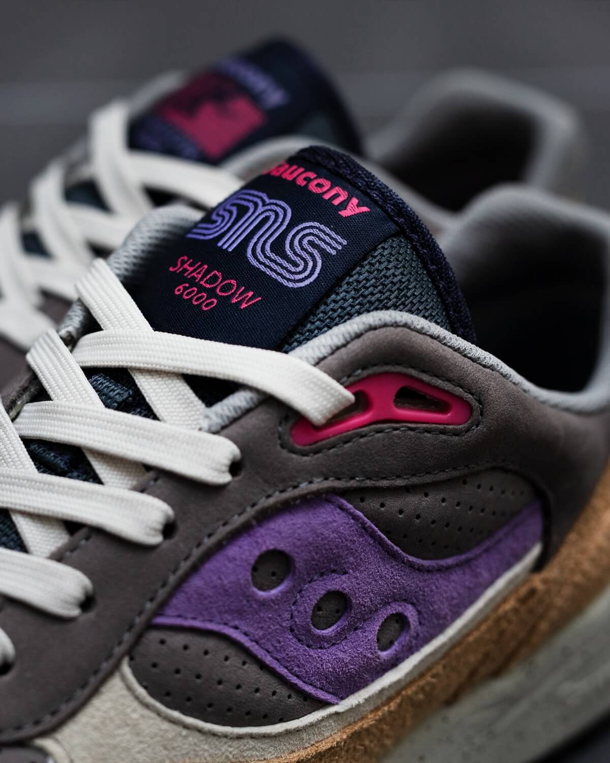 Saucony x SNS - Shadow 6000 - Khaki / Grey - S70680-1