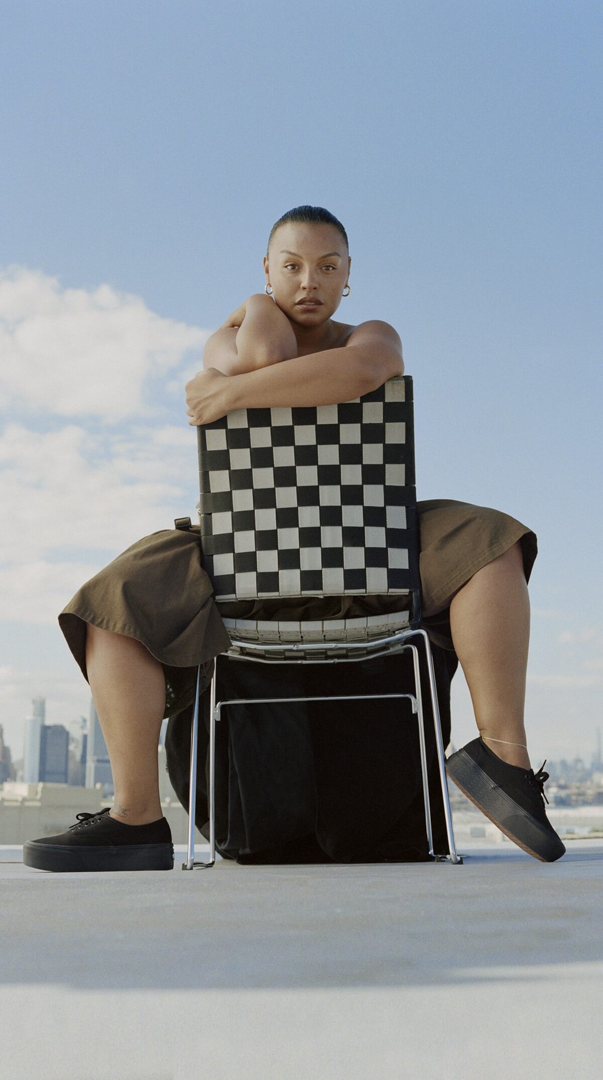 Paloma Elsesser präsentiert die Fall 2022 Kampagne "Classic Since Forever" von Vans