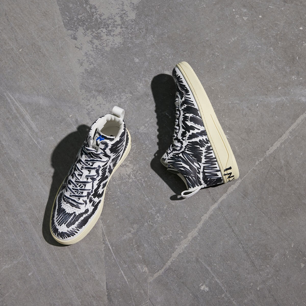 VEJA x MARNI V-15 Full Black