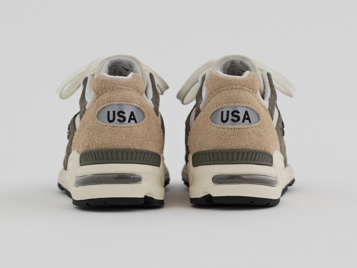New Balance - Made in USA - MR990V2 - Grey/Tan
