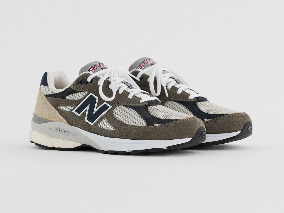 New Balance - Made in USA - MR990V3 - Grey/Blue