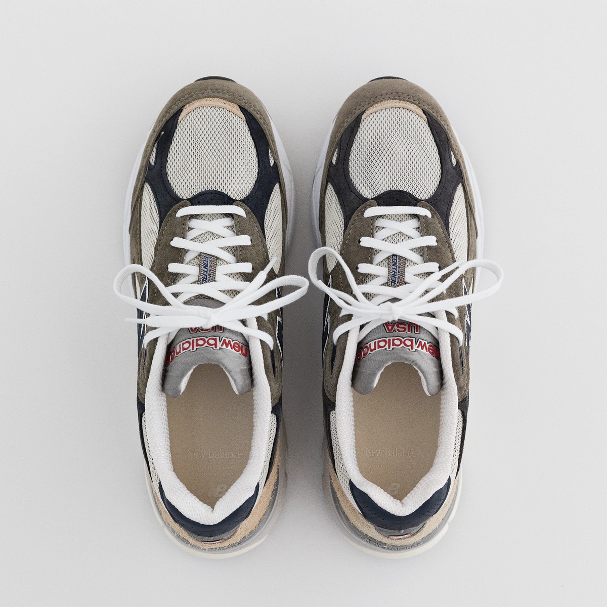 New Balance - Made in USA - MR990V3 - Grey/Blue