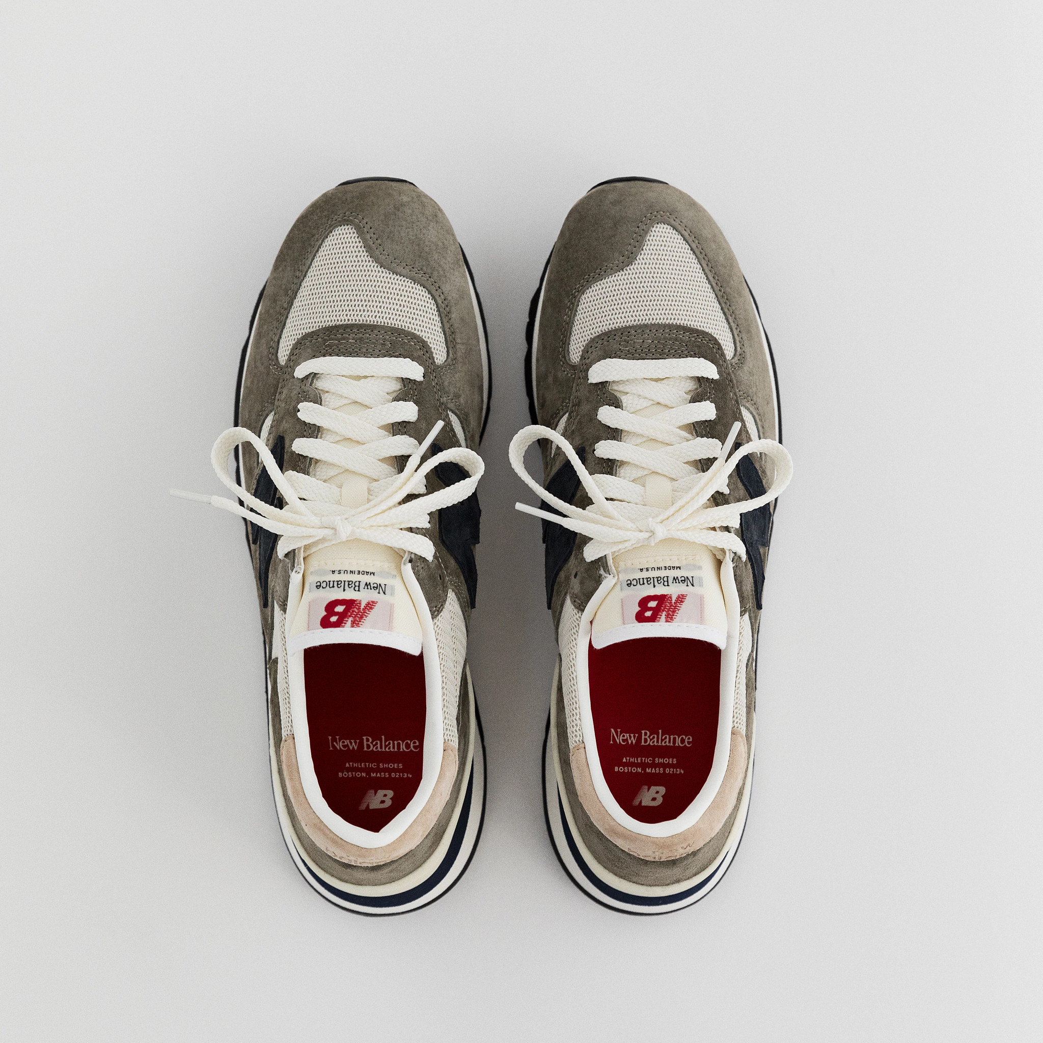 New Balance - Made in USA - MR990V1 - Grey/Blue