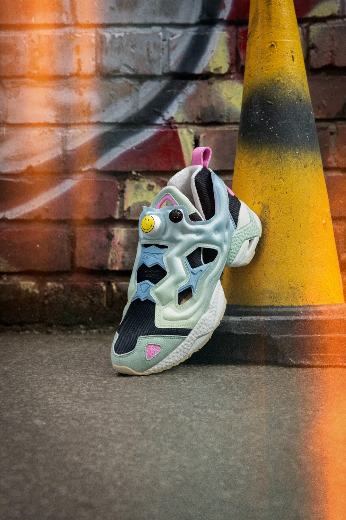 Reebok x SMILEY Instapump Fury 95