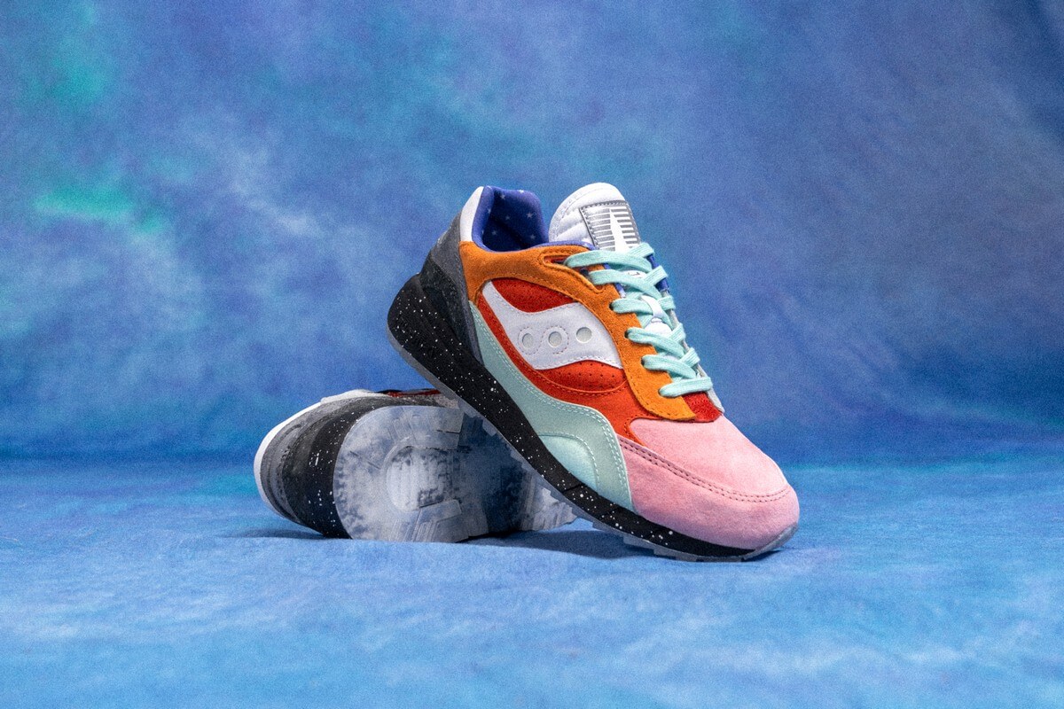 Saucony x Saucony Shadow 6000 "Space Fight"