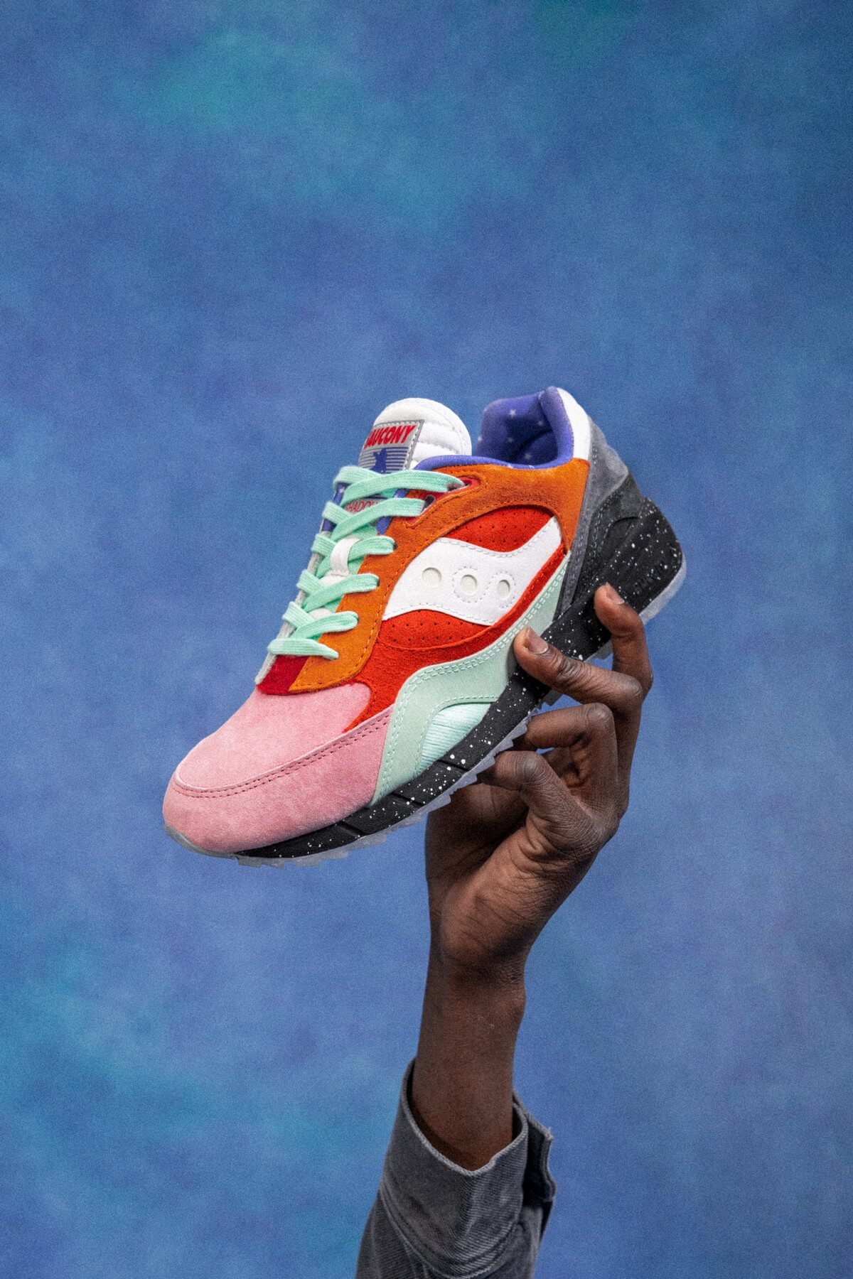 Saucony x Saucony Shadow 6000 „Space Fight“