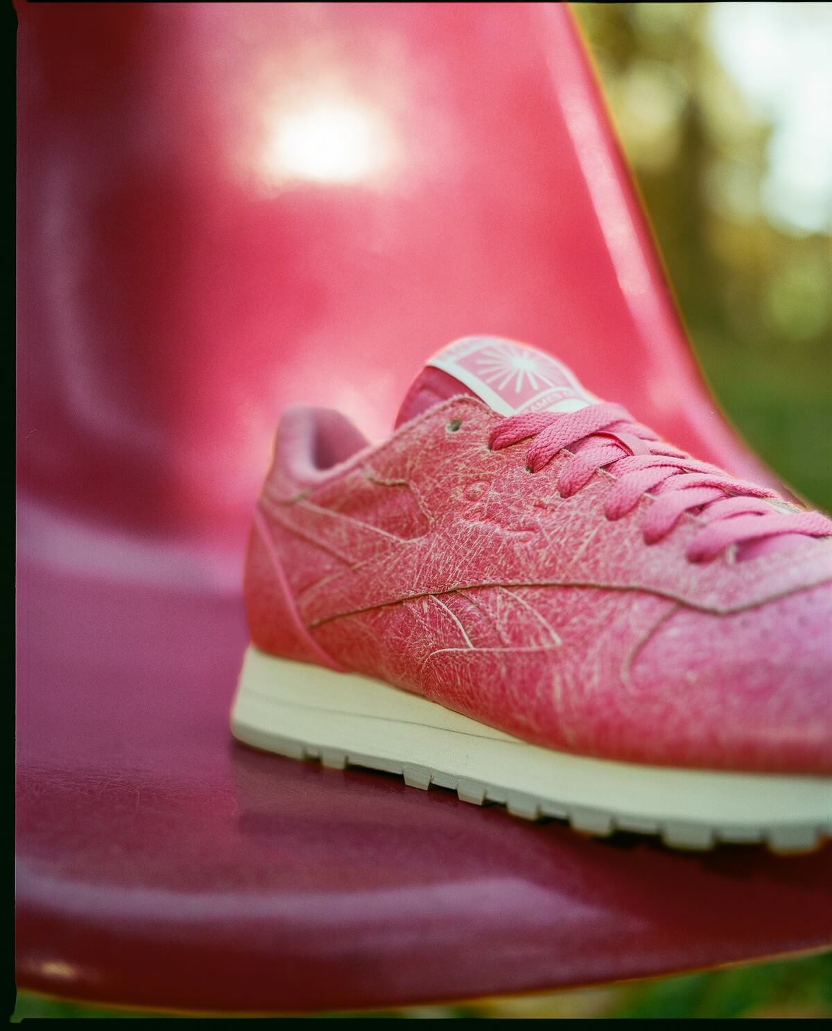 Reebok x Eames Classic Leather "Fiberglass Pack" - Pink - FZ5860