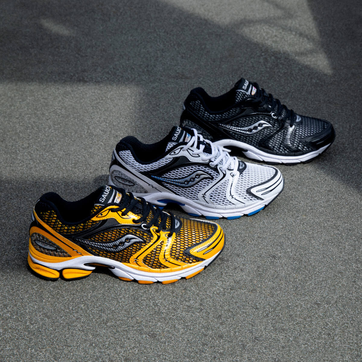 Saucony ProGrid Triumph 4 OG Lemon Chrome & White/Silver & Black
