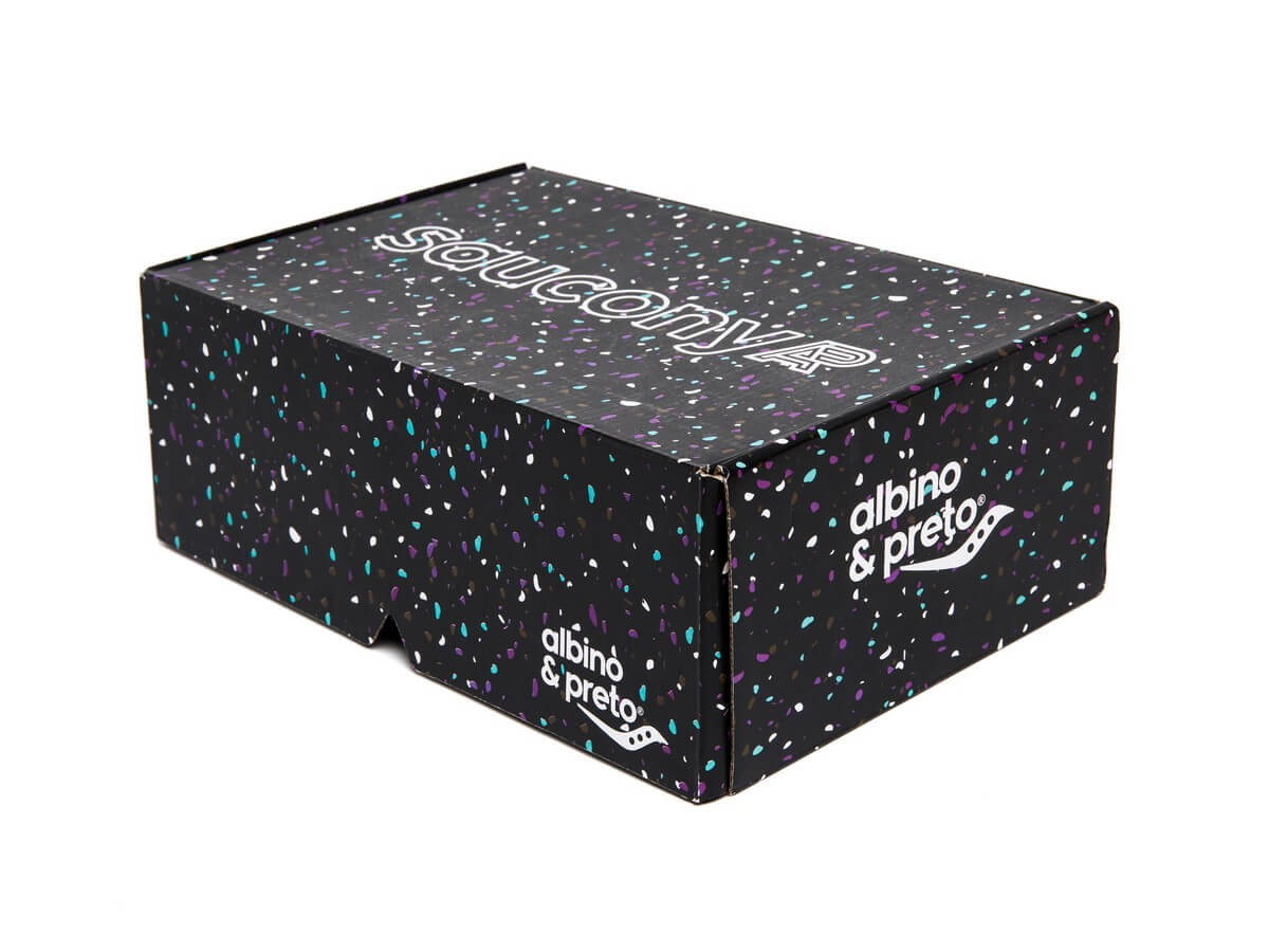 box of the Saucony x Albino & Preto - Shadow 5000 - S70688-1