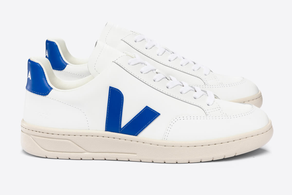VEJA V-10 Extra White / Paros