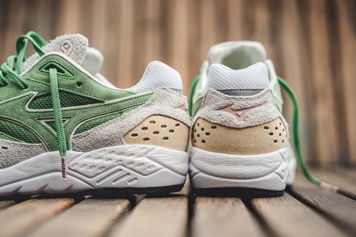 Mizuno x Hikmet Sugoer Contender "Snowdrop" - Whity Onyx / Green Moss / Antique Moss- D1GD222401