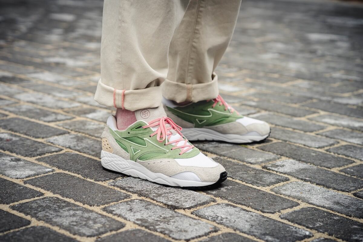 Mizuno x Hikmet Sugoer Contender "Snowdrop" - Whity Onyx / Green Moss / Antique Moss- D1GD222401