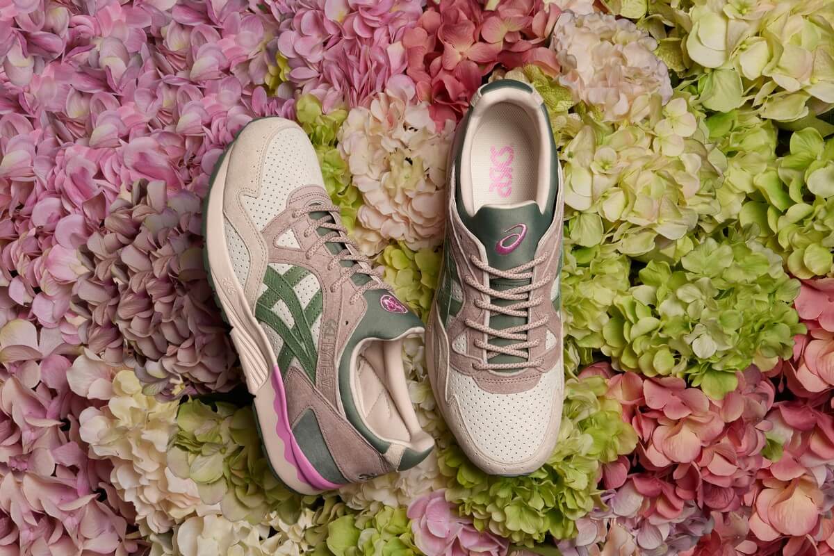 ASICS SportStyle Gel-Lyte V "Spring in Japan" - Cream / Slate Grey - 1201A822-102