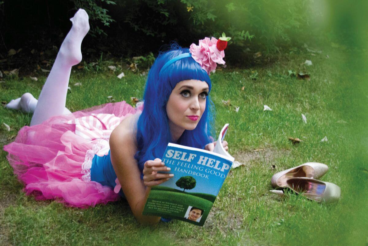 Alison Jackson: Katy Perry Self Help Book © Alison Jackson