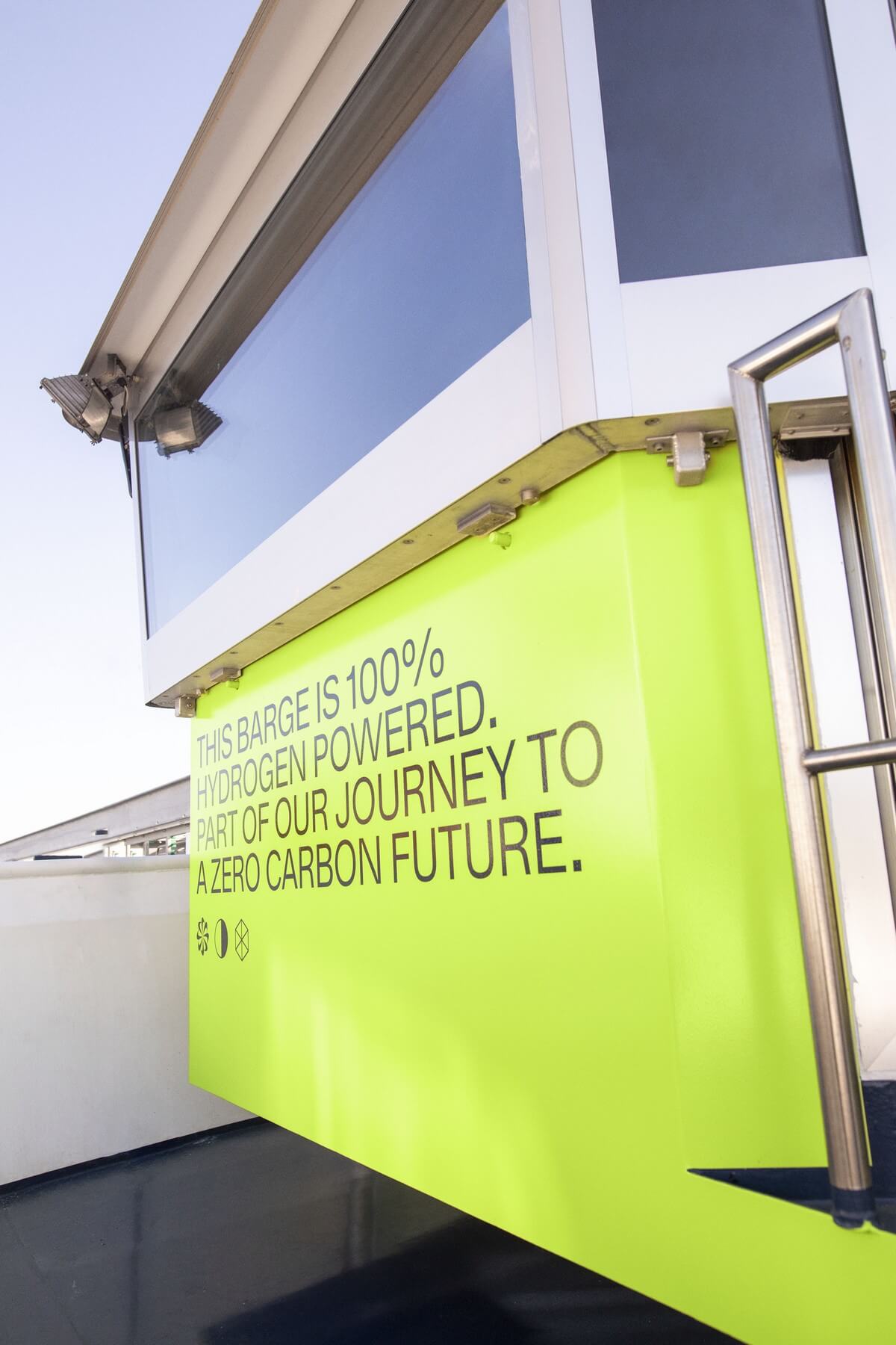 Nike H₂ Barge 1 – Erstes wasserstoffbetriebenes Binnencontainerschiff