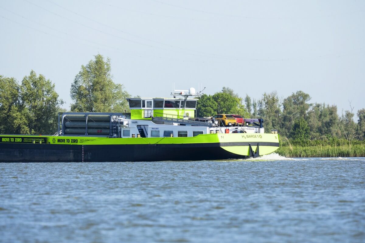 Nike H₂ Barge 1: Erstes wasserstoffbetriebenes Binnencontainerschiff