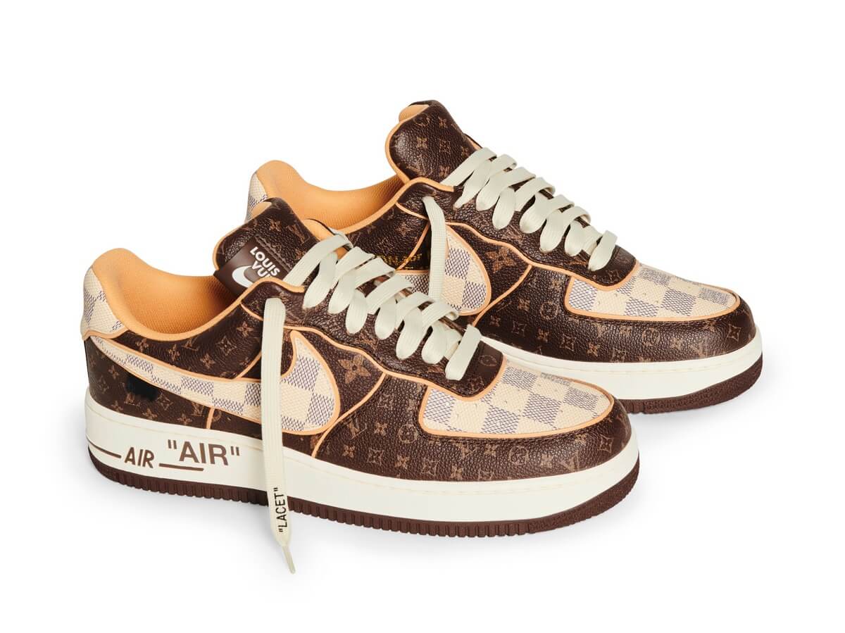 Nike x Louis Vuitton Air Force 1 incl. Pilot Case