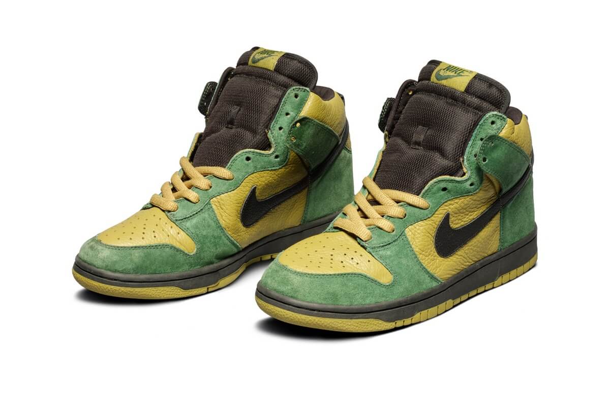 Nike SB Dunk High Pro "The Hulk" Sample