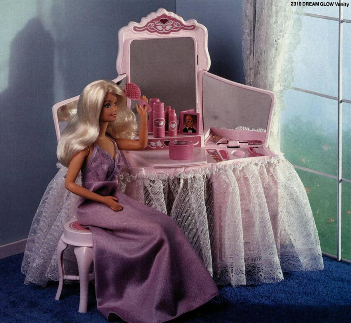 Barbie Dream Glow Vanity - 1986