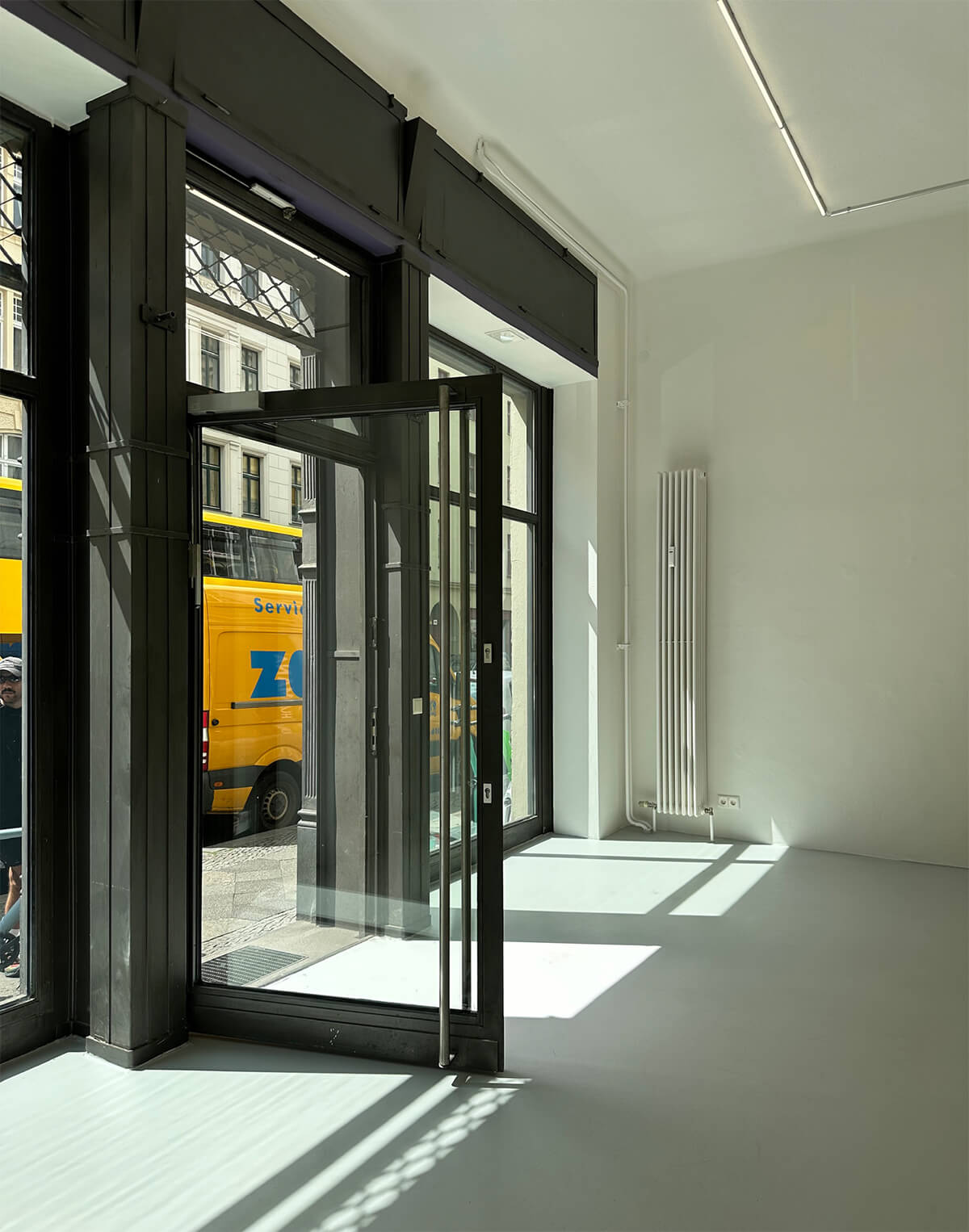 VooStore Berlin, Gallery Concept: VooSpace