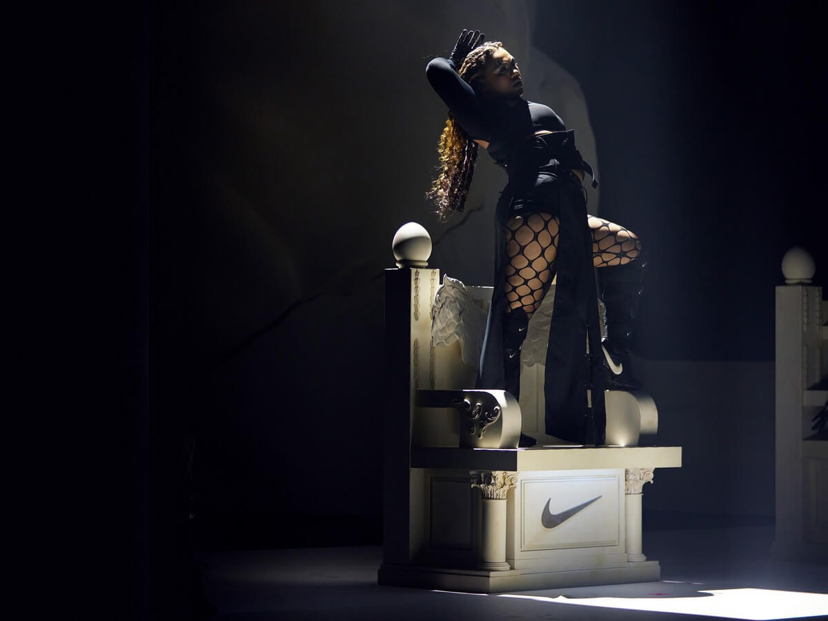 Nike präsentiert "Goddess Awakened" mit Parris Goebel