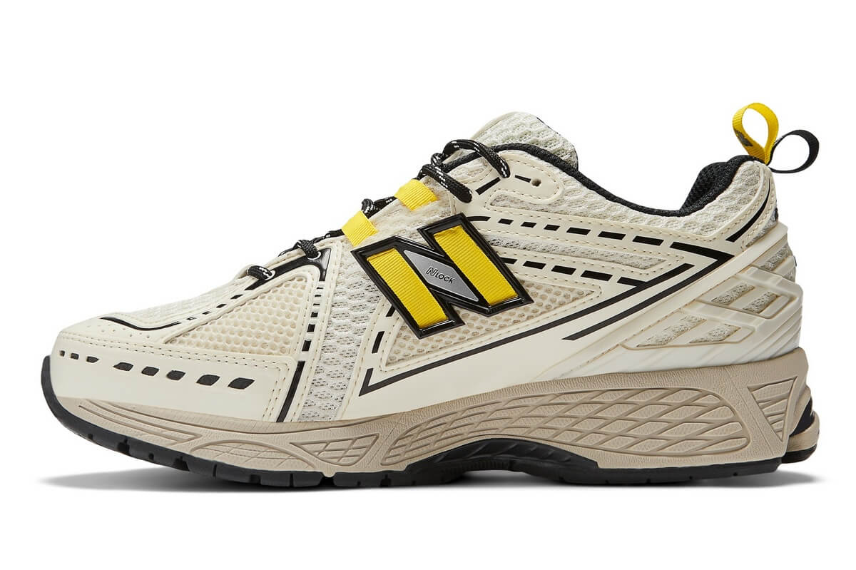 New Balance x GANNI 1906R - Egret - M1906RGG