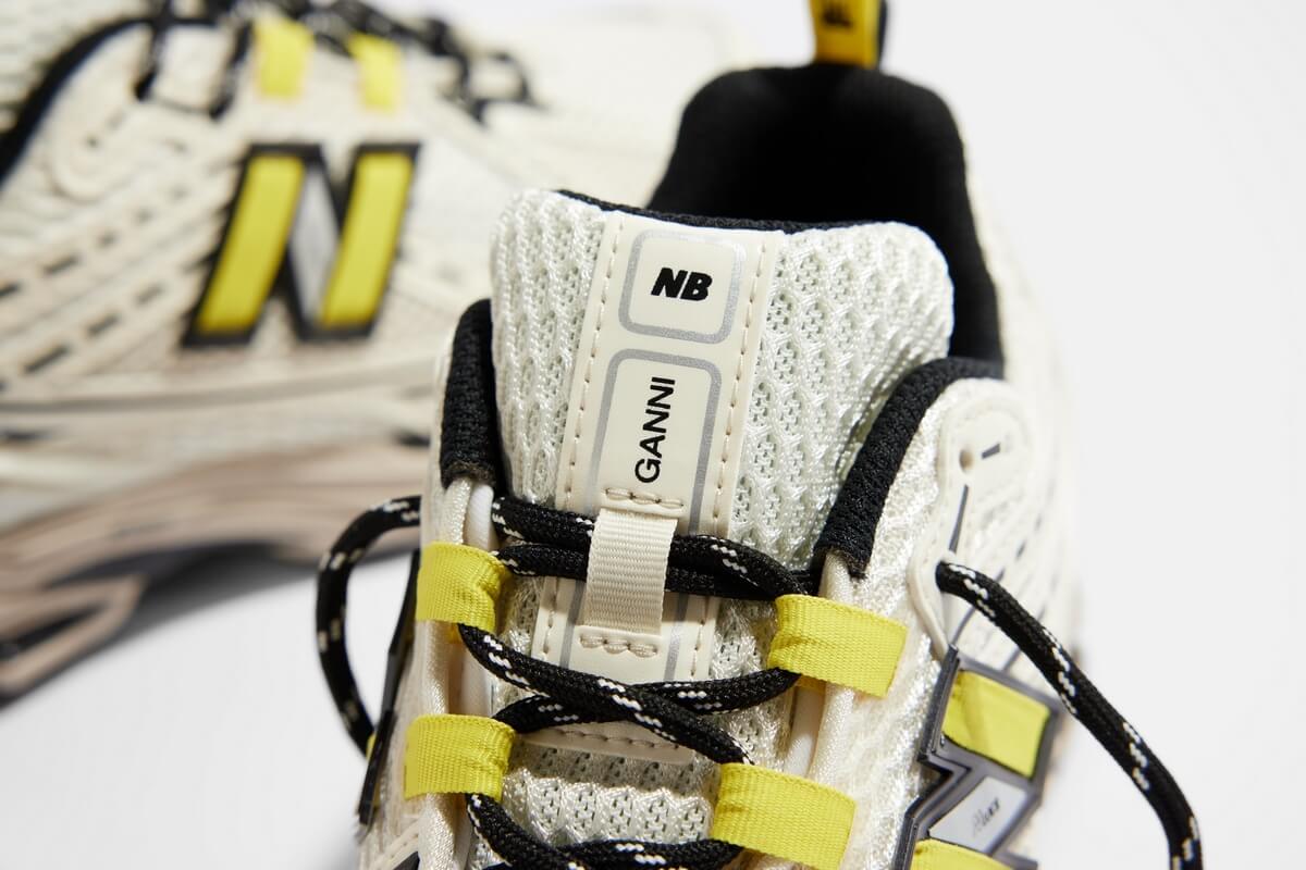 New Balance x GANNI 1906R - Egret - M1906RGG