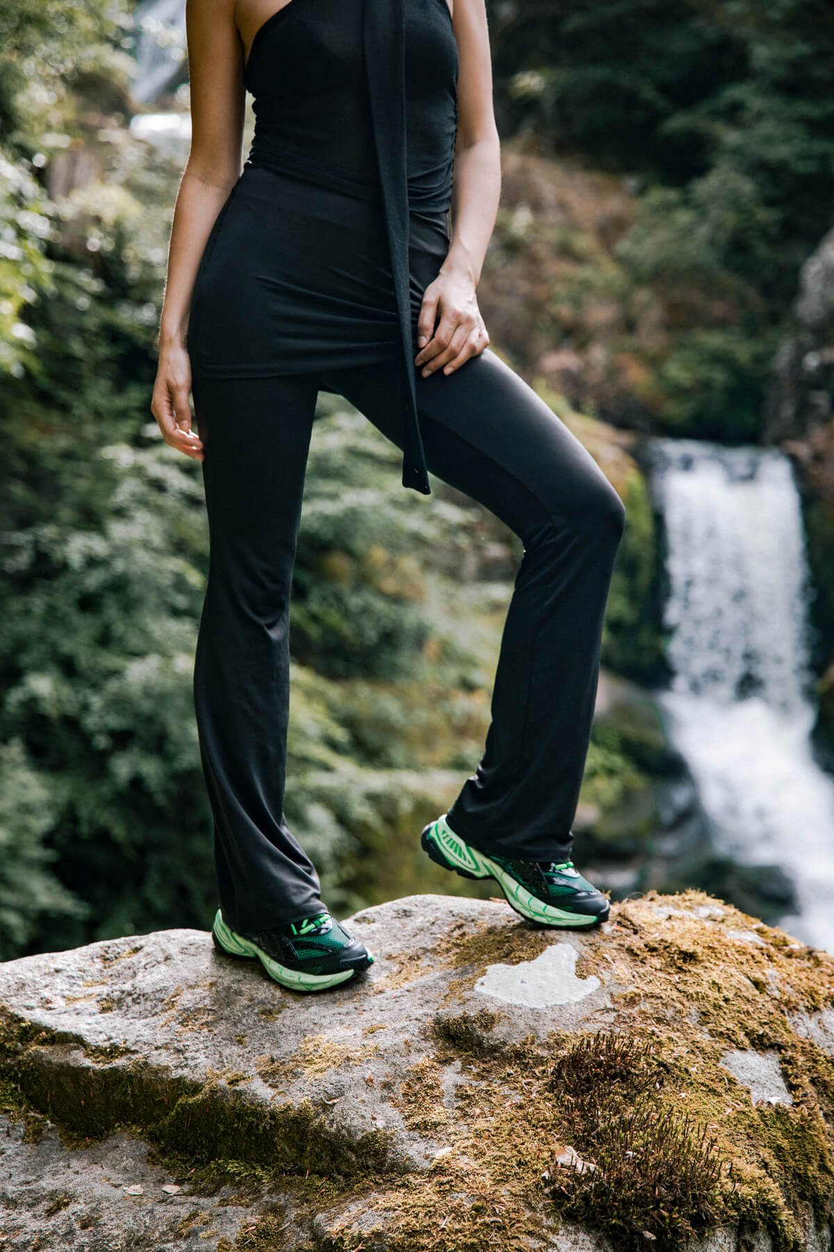 Puma x Black Forest Velophasis "Into the Nature" - Puma Black-Grassy Green - 394535-01