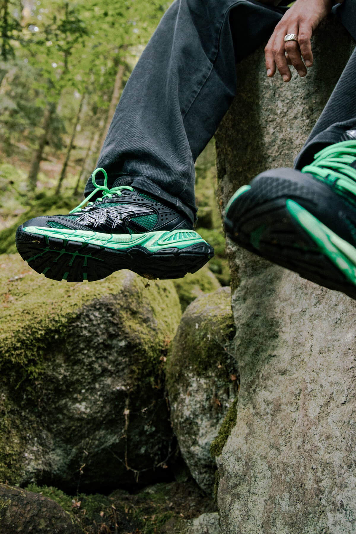 Puma x Black Forest Velophasis "Into the Nature" - Puma Black-Grassy Green - 394535-01