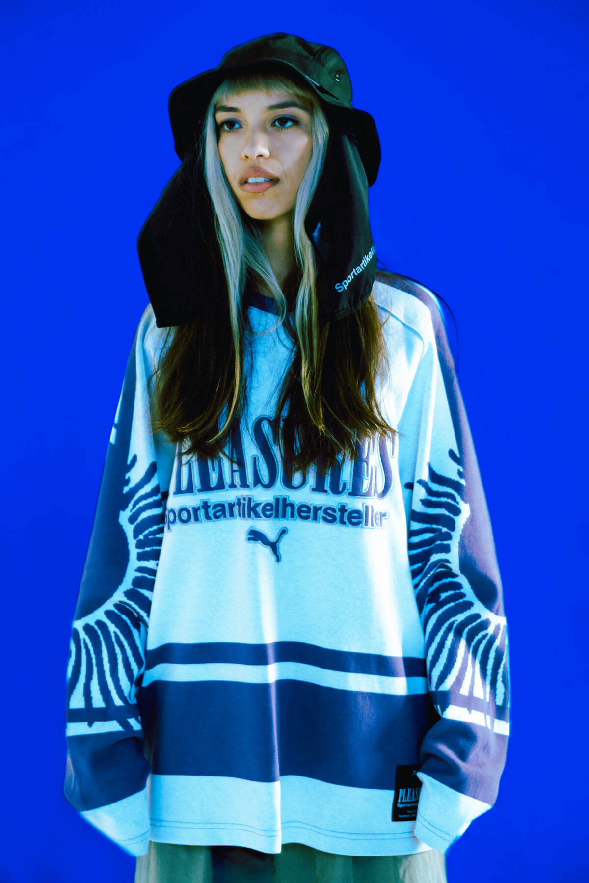 PUMA x PLEASURES Sportartikelhersteller Apparel & Sneaker Collection ft. Velophasis
