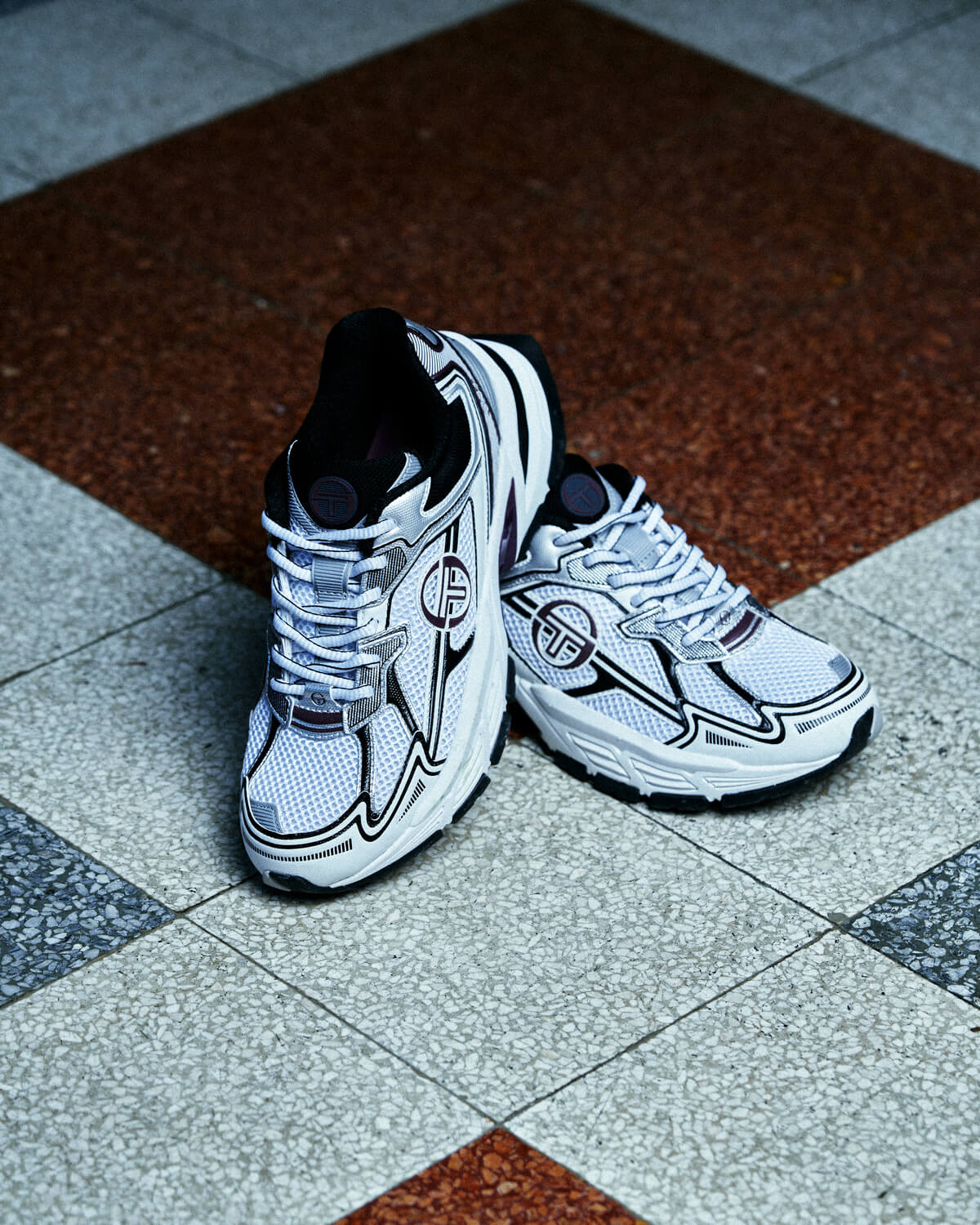 Sergio Tacchini Y2K Runner