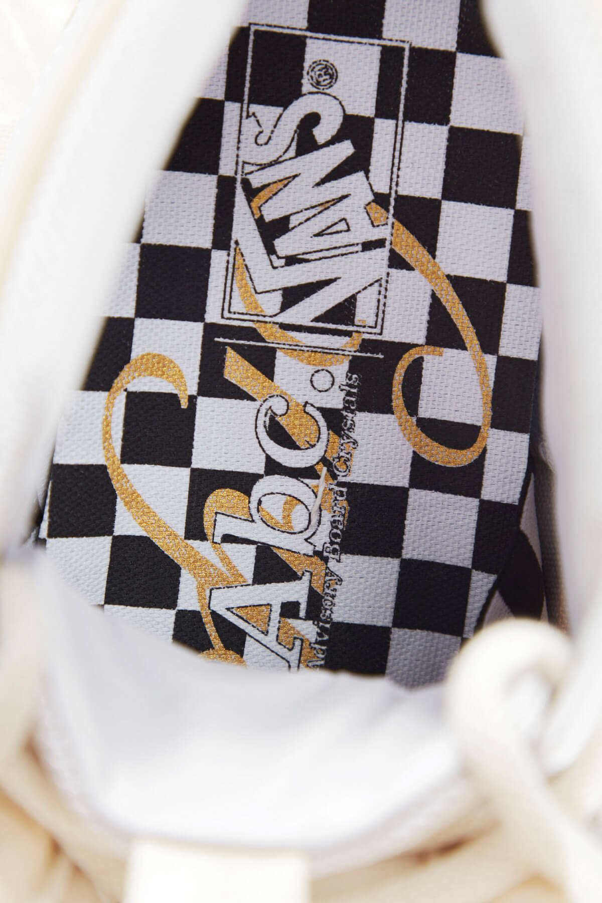 VANS x Advisory Board Crystals (Abc.) Sk8-Hi EXT