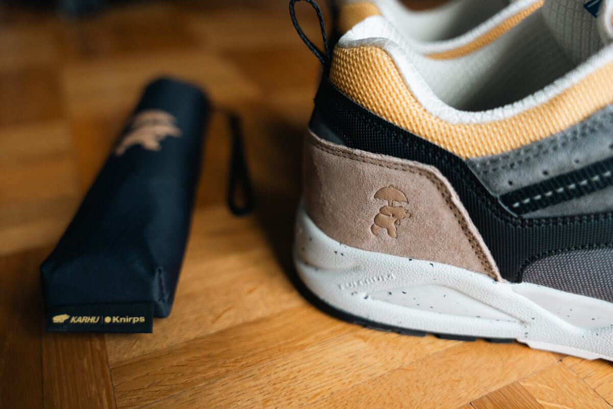 Karhu x Knirps Fusion 2.0 "Shitty Weather" - Silver Mink / Jet Black - F804161