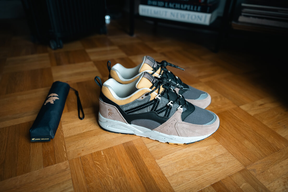 Karhu x Knirps Fusion 2.0 "Shitty Weather" - Silver Mink / Jet Black - F804161