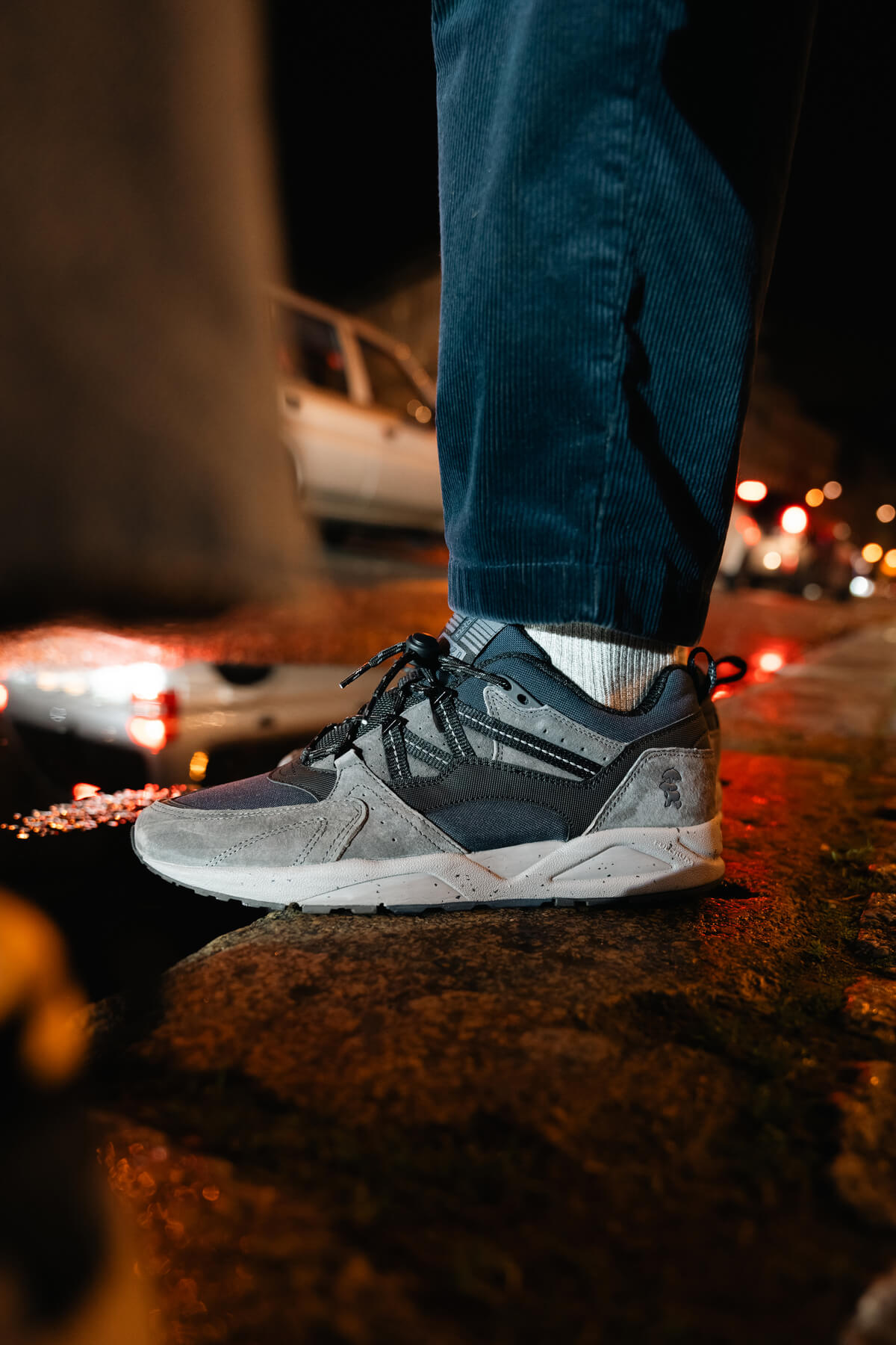 Karhu x Knirps Fusion 2.0 "Shitty Weather" - Plum Kitten / Jet Black - F804160