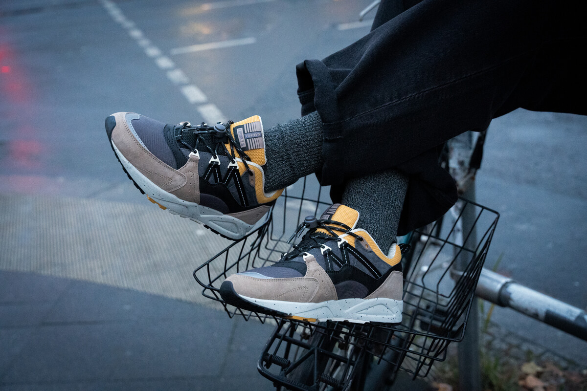 Karhu x Knirps Fusion 2.0 "Shitty Weather" - Silver Mink / Jet Black - F804161