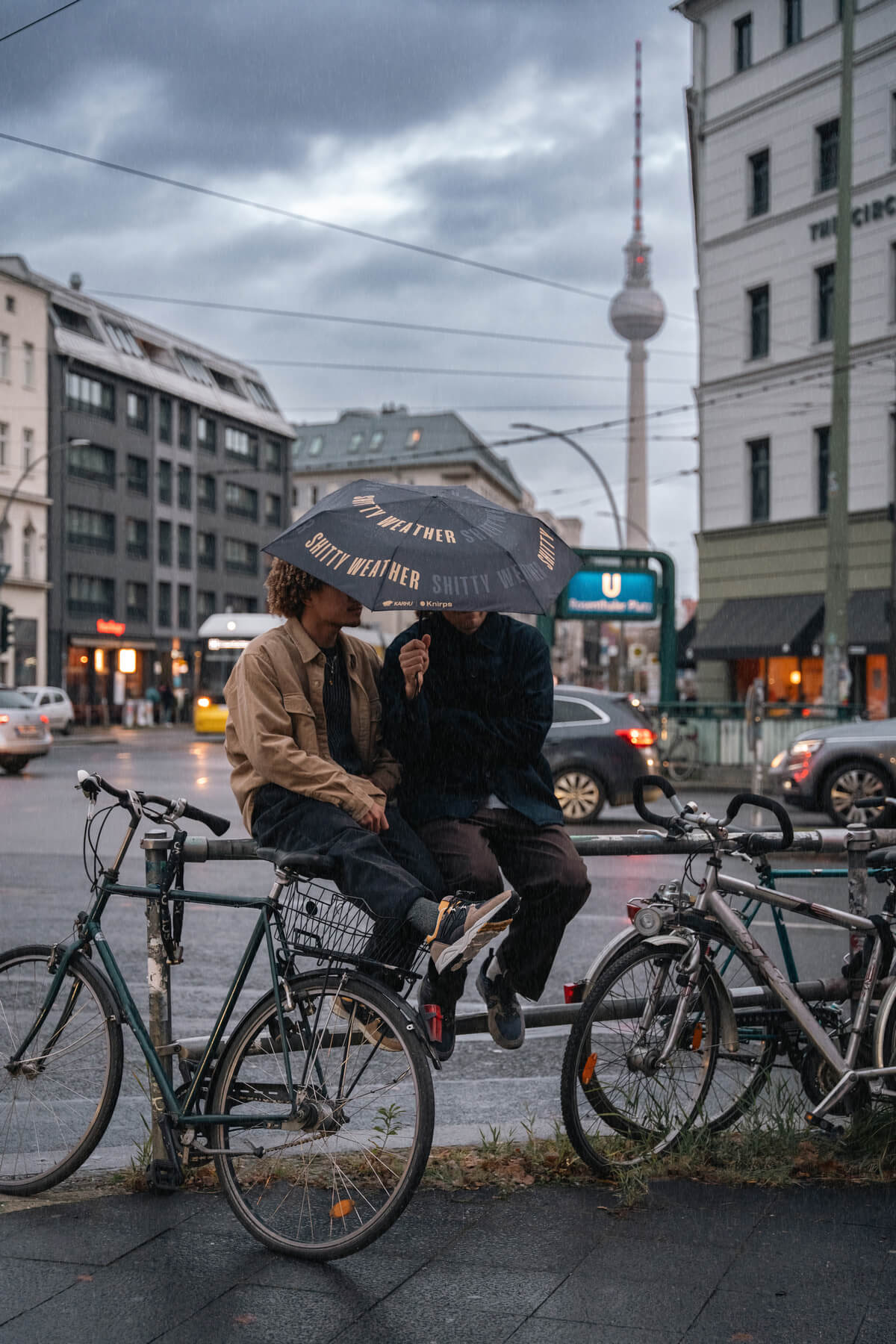 Karhu x Knirps Fusion 2.0 "Shitty Weather" Pack & Knirps US.50 ultra light