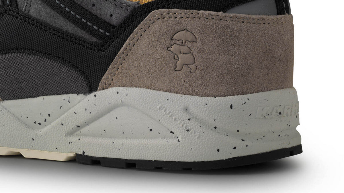 Karhu x Knirps Fusion 2.0 "Sh*tty Weather" - Silver Mink / Jet Black - F804161