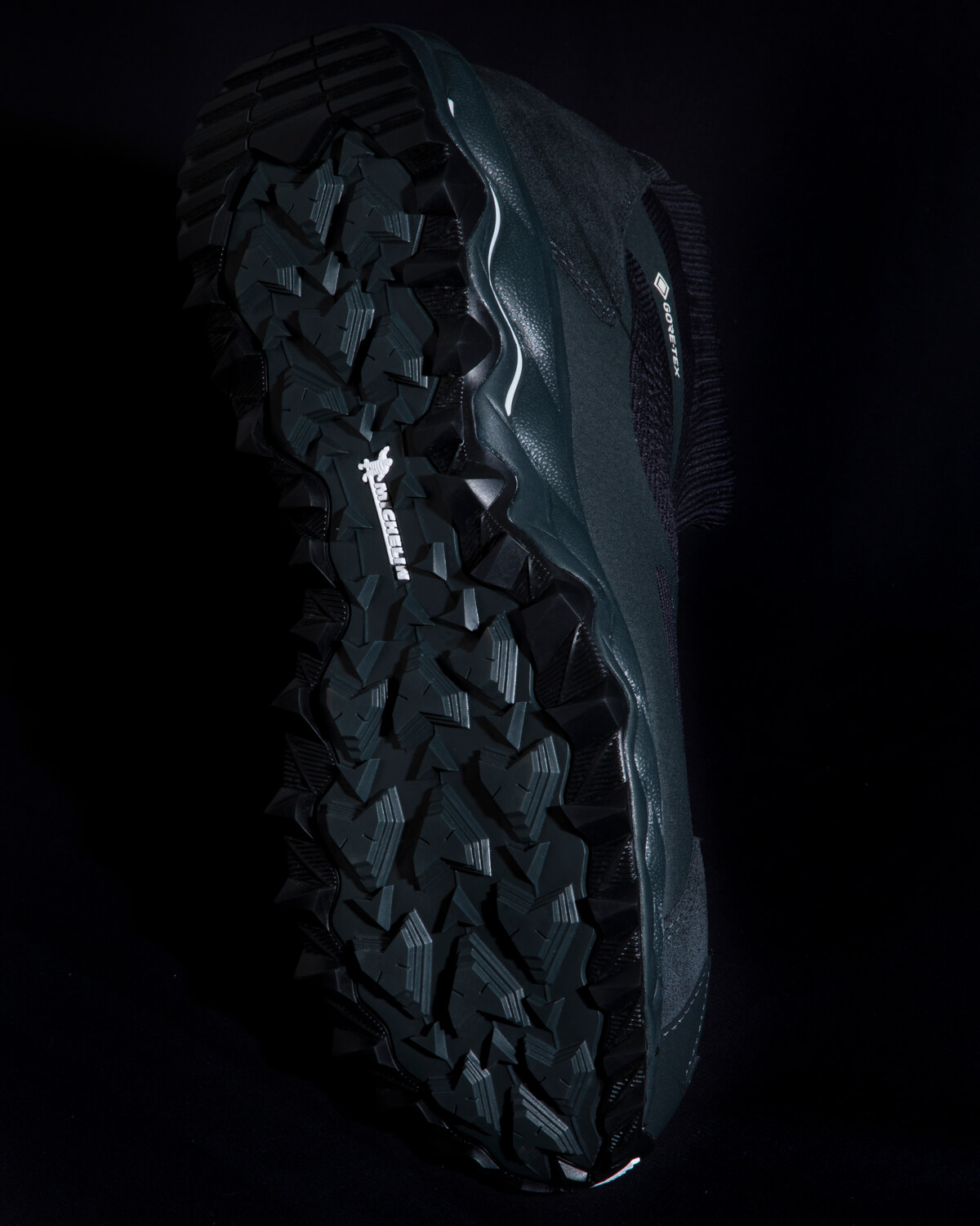 Mizuno SportStyle x nonnative Wave Mujin TL Mid GTX