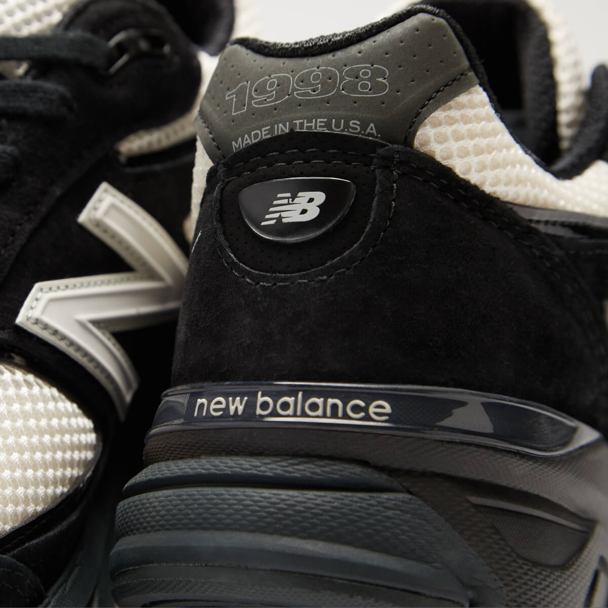 1998 heel tab: New Balance x Joe Freshgoods - U990JS4 - Peat / Pirate Black