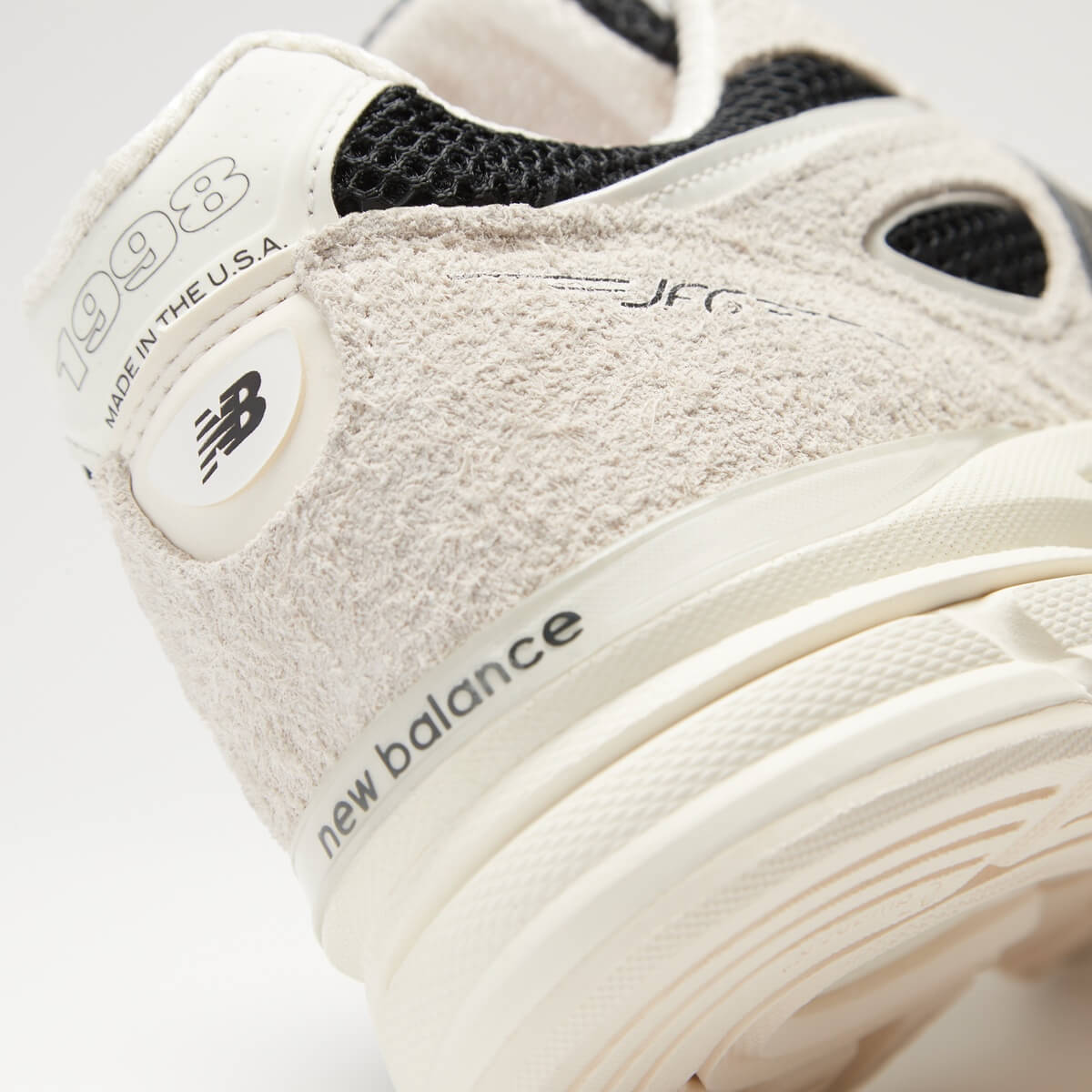 1998 heel tab & JFG logo: New Balance x Joe Freshgoods - U990JR4 - Marshmallow / Pirate Black