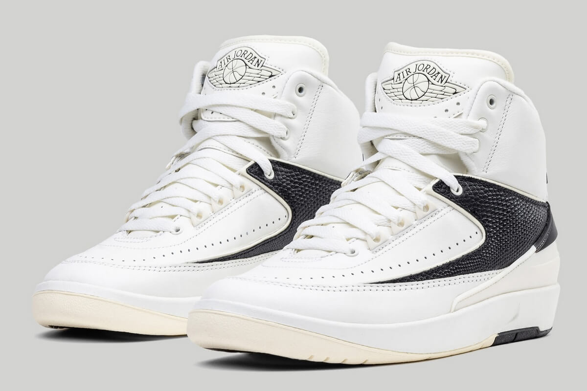 Nike Air Jordan 2 Retro Low - Sail/Coconut Milk-Black - DX4400-100
