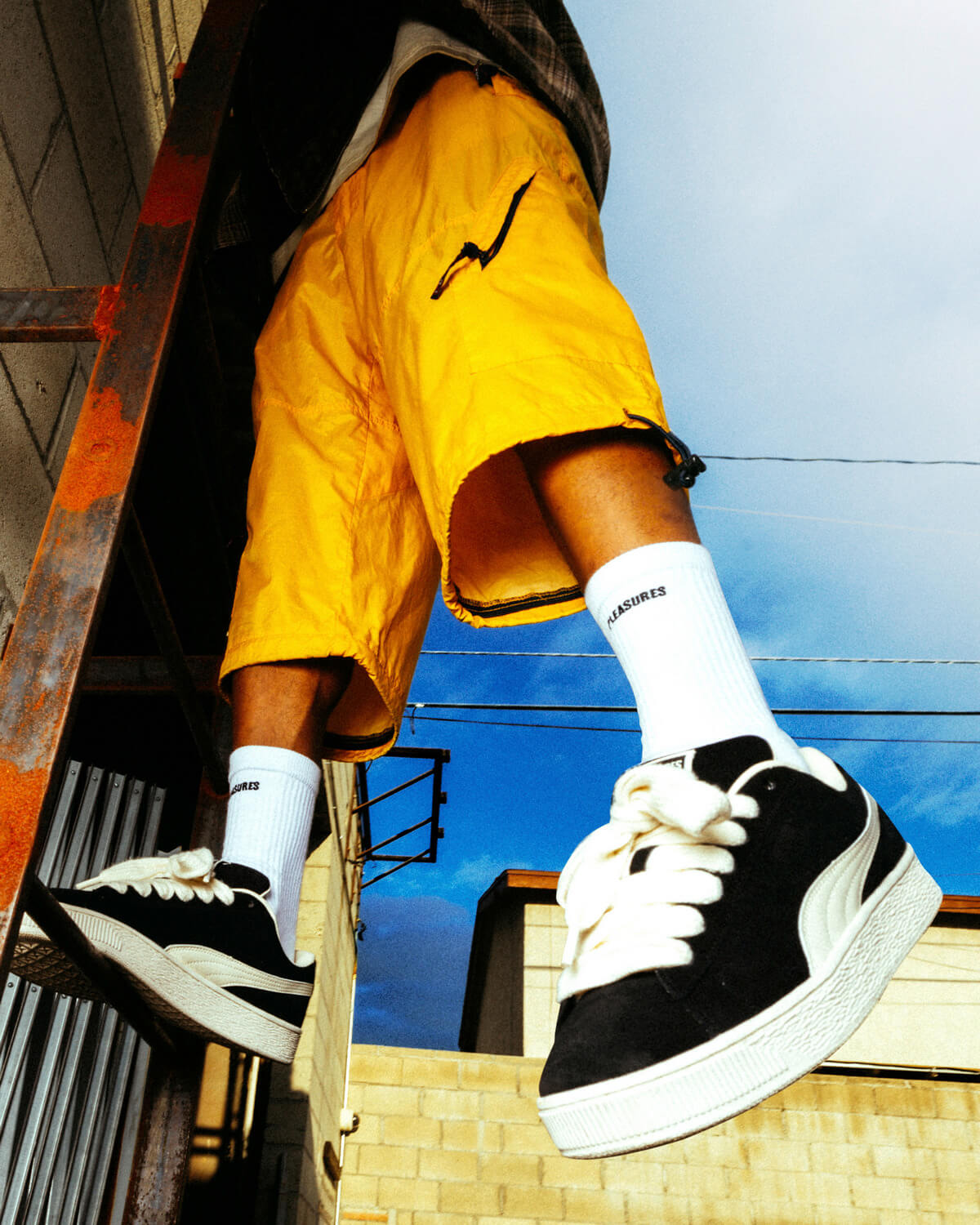 PUMA X PLEASURES SUEDE XL - Puma Black / Forsted Ivory - 396057-01