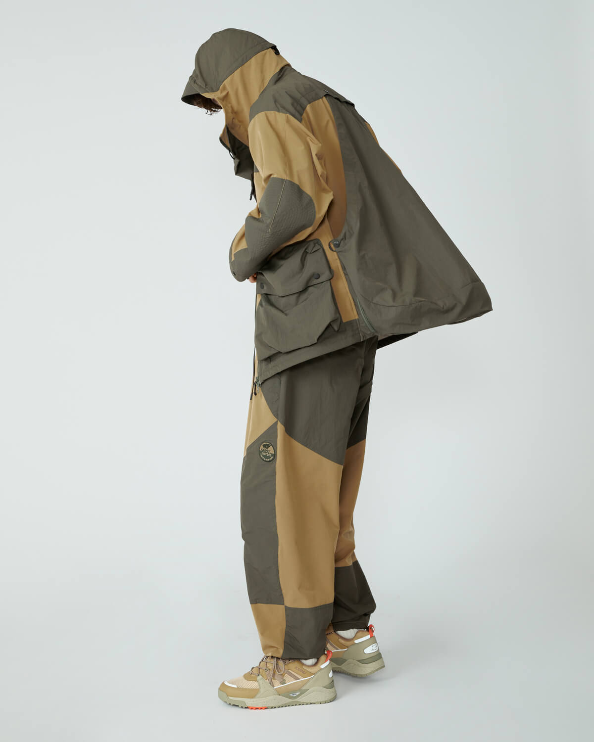 Karhu x norbit Fusion XC "Have A Nice Hike" Collection