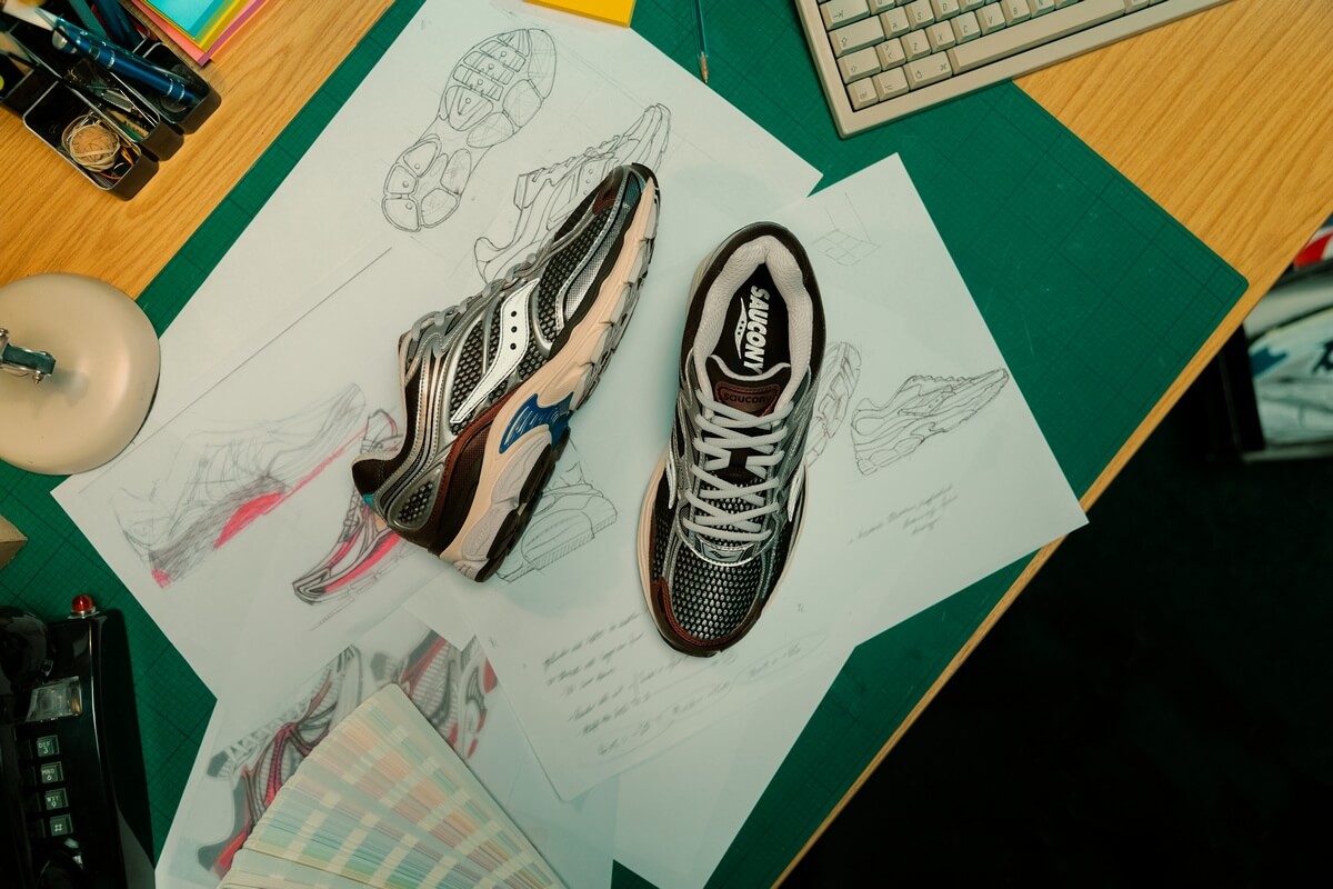 Saucony ProGrid Omni 9 - Silver/Brown - S70809-1