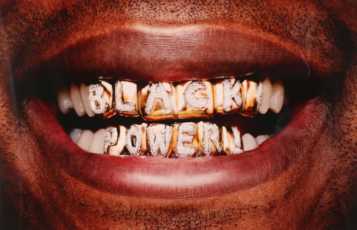 Hank Willis Thomas, Black Power, 2006, Chromogener Druck, 40,6 × 50,8 cm, Barret Barrera Projects, © Hank Willis Thomas