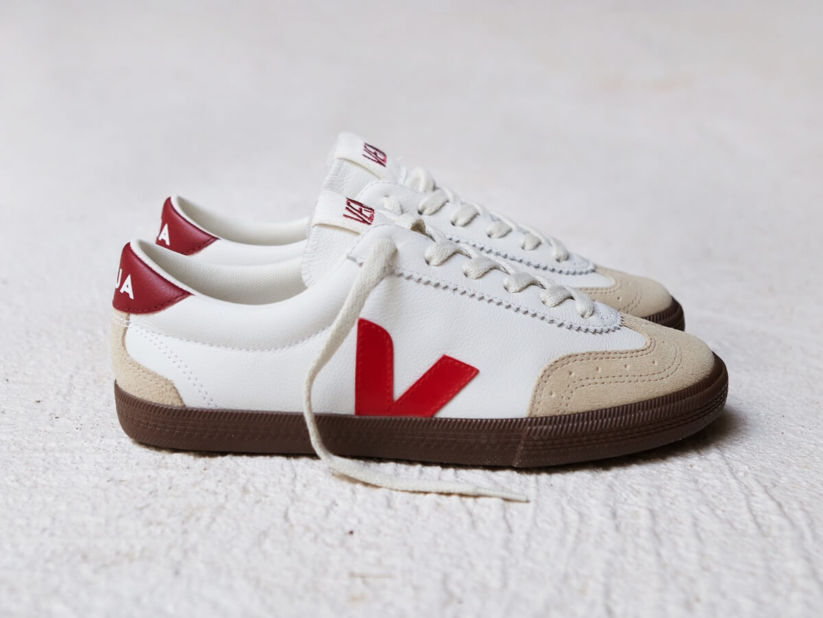 Veja Volley Leather - White Red